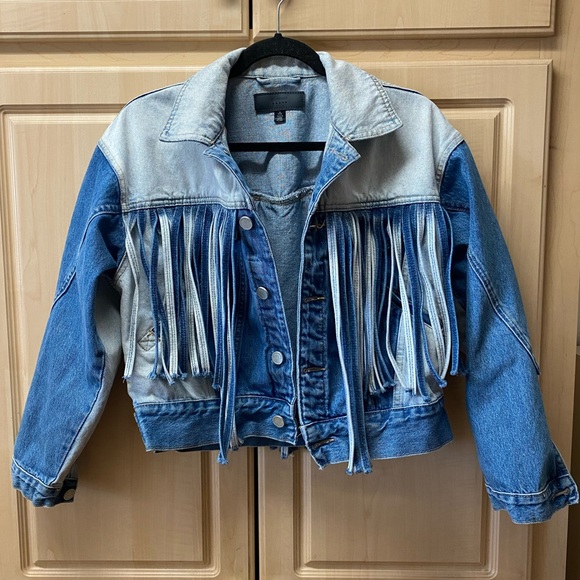 BLANKNYC Bonnaroo Blue Denim Two Tone Fringe Western Jean Jacket Size S - Picture 3 of 16